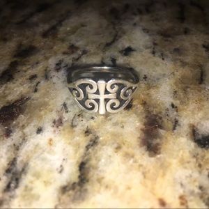 Scroll cross ring